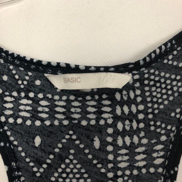 H&M Basic Scoop Neck Racerback Tank Size M - Picture 2 of 8